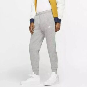 Nike NSW Club Fleece Jogger Sweatpants Size L Light Grey Stitched Logo Tapered